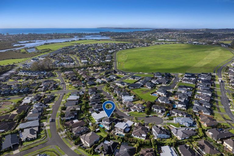 Photo of property in 12 Vera Court, Silverdale, 0932