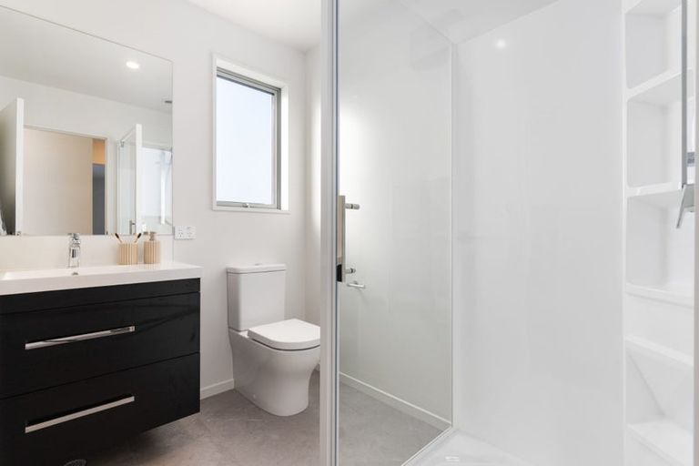 Photo of property in 1/38 Vagues Road, Northcote, Christchurch, 8052