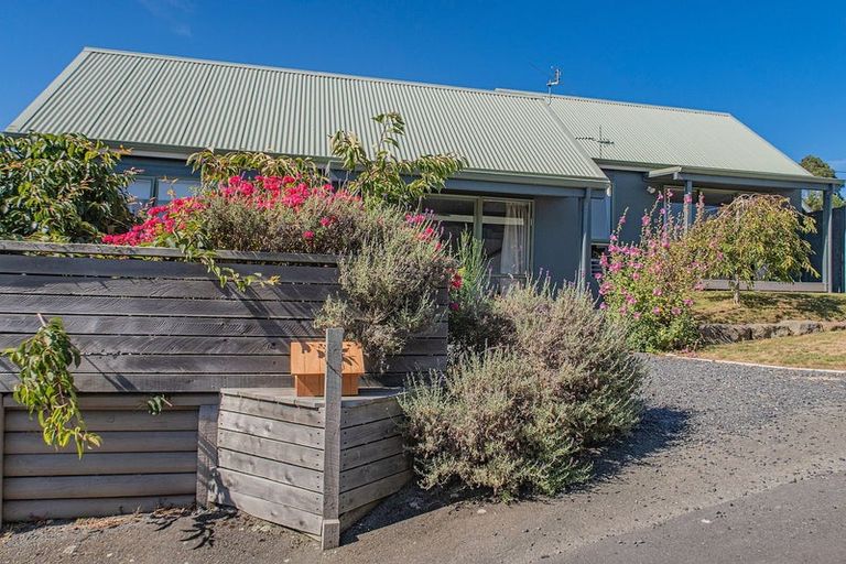 Photo of property in 8 Allans Beach Road, Portobello, Dunedin, 9014