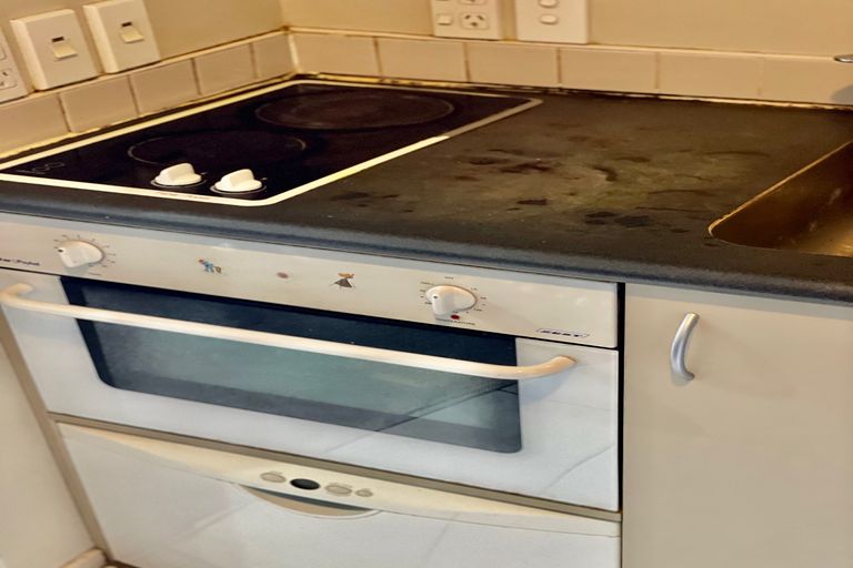 Photo of property in 3e/10 Crown Lynn Place, New Lynn, Auckland, 0600