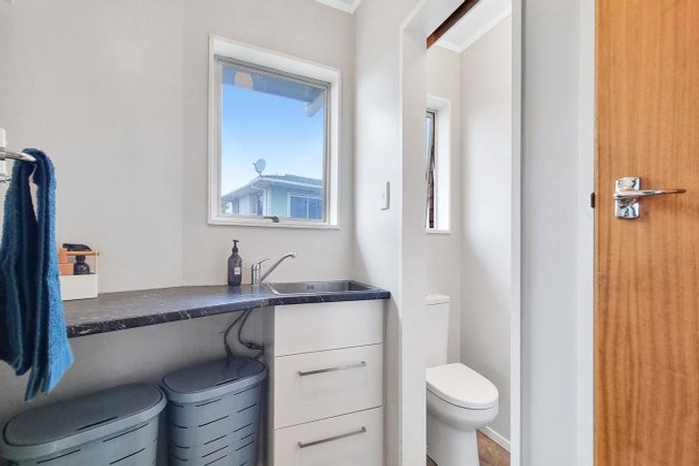 Photo of property in 410 Pukehangi Road, Pomare, Rotorua, 3015