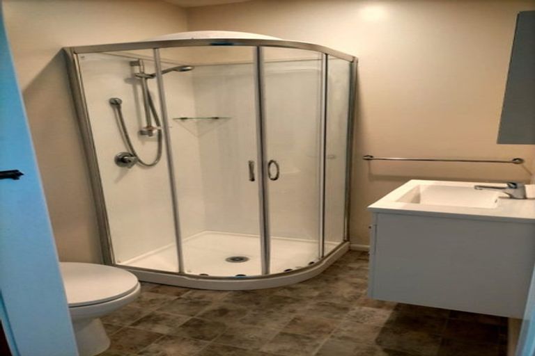 Photo of property in 2/6 Apollo Place, Papanui, Christchurch, 8052