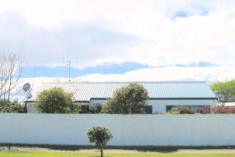 Photo of property in 19b Dickson Road, Papamoa Beach, Papamoa, 3118