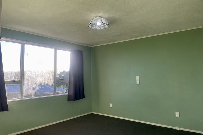 Photo of property in 11 Mossburn Grove, Kelson, Lower Hutt, 5010
