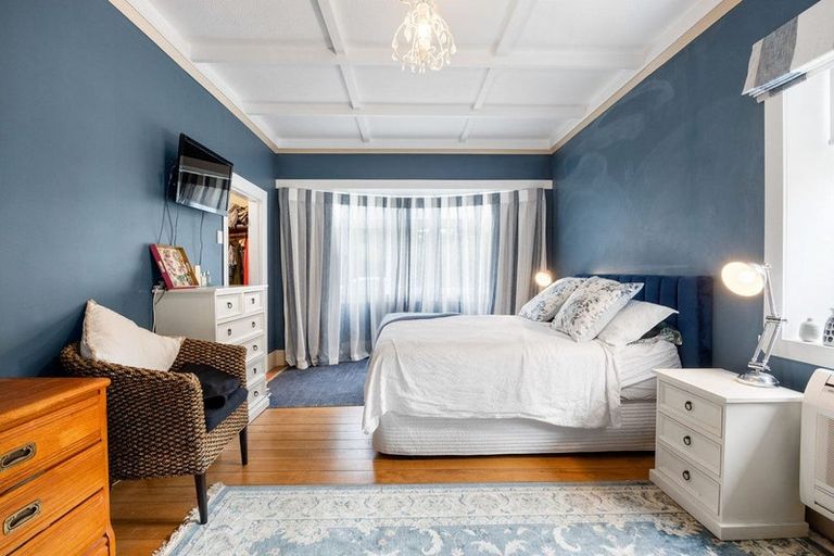 Photo of property in 15 Hamilton Road, Cambridge, 3434