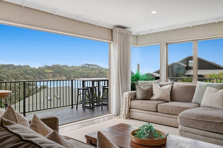 Photo of property in 31a Ocean View Road, Hatfields Beach, Orewa, 0931