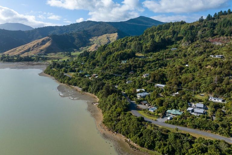 Photo of property in 758 Queen Charlotte Drive, Havelock, Picton, 7281