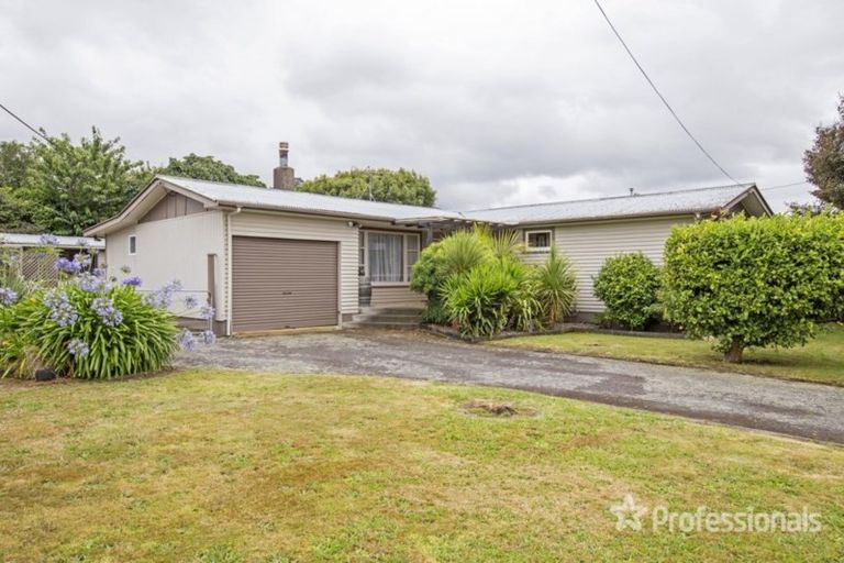 Photo of property in 30 Daniell Street, Featherston, 5710