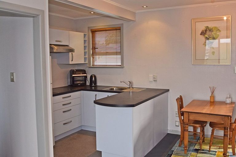 Photo of property in 7/219 Onewa Road, Birkenhead, Auckland, 0626