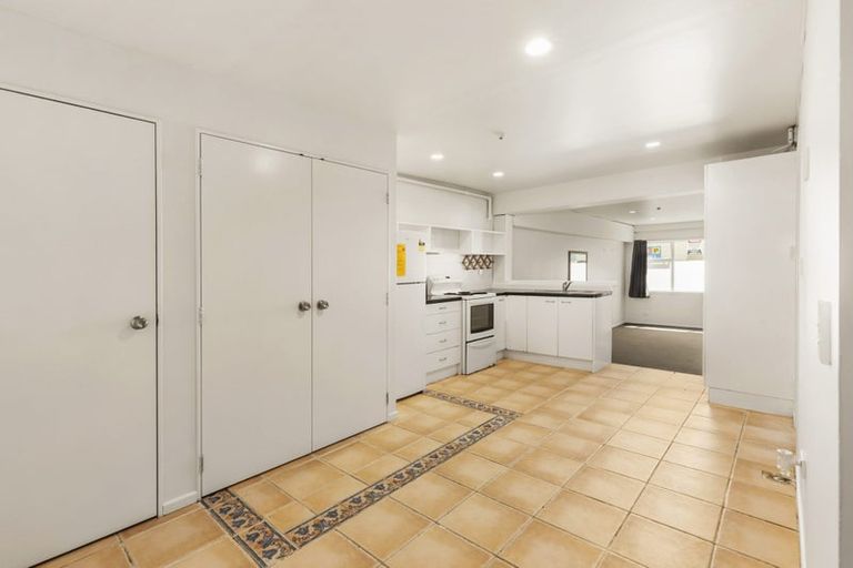 Photo of property in Dixonlane Apartments, 31/7 Feltex Lane, Te Aro, Wellington, 6011