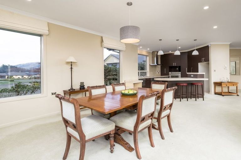 Photo of property in 238 Queen Street, Waimate, 7924