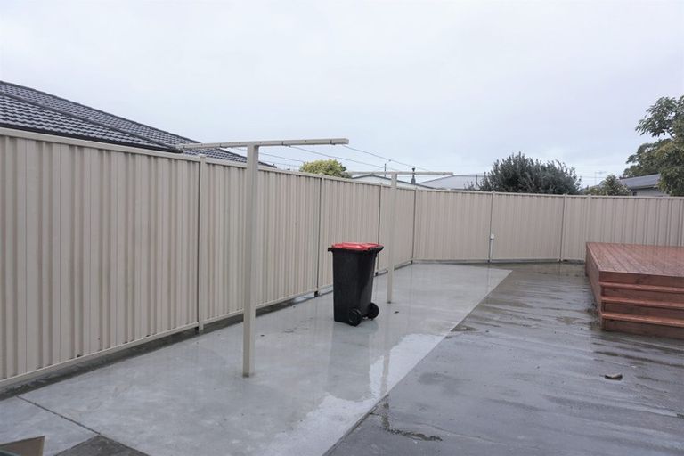 Photo of property in 28 Howard Road, Taradale, Napier, 4112