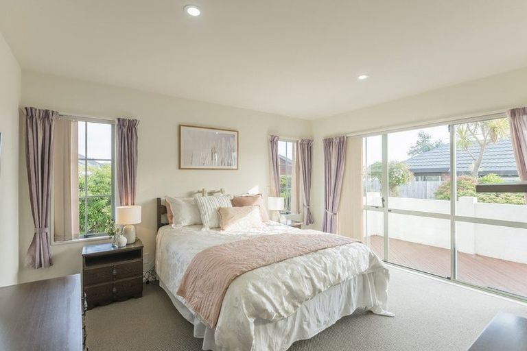 Photo of property in 318 Manly Street, Paraparaumu Beach, Paraparaumu, 5032