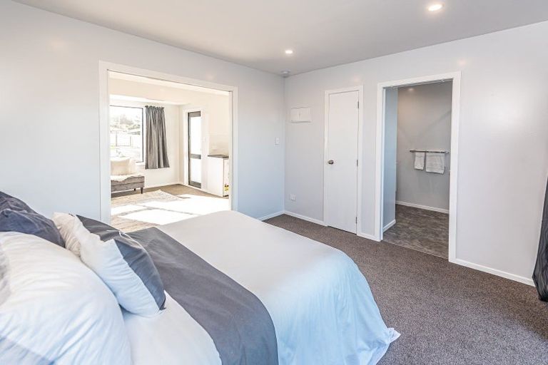 Photo of property in 1 Kupe Place, Castlecliff, Whanganui, 4501