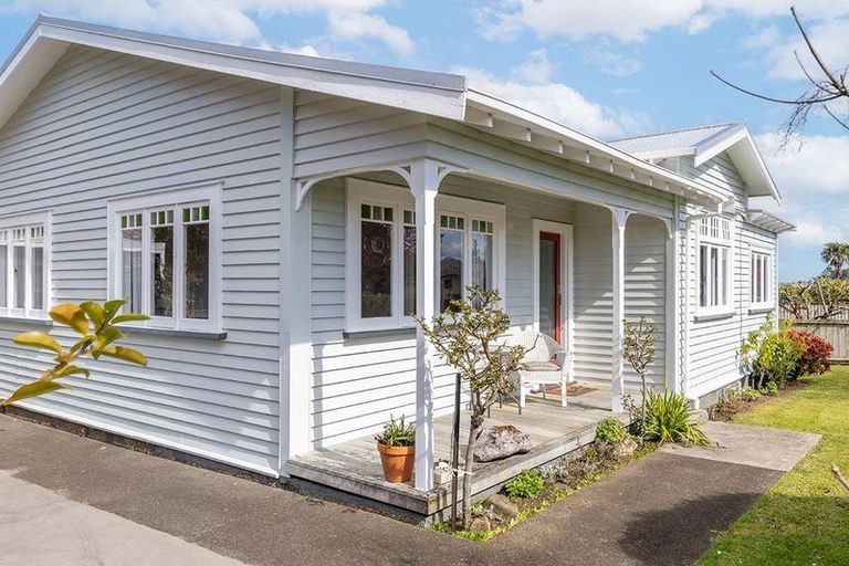 Photo of property in 1 Russell Avenue, Te Aroha, 3320
