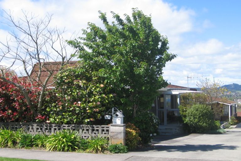 Photo of property in 28 Olive Avenue, Nukuhau, Taupo, 3330