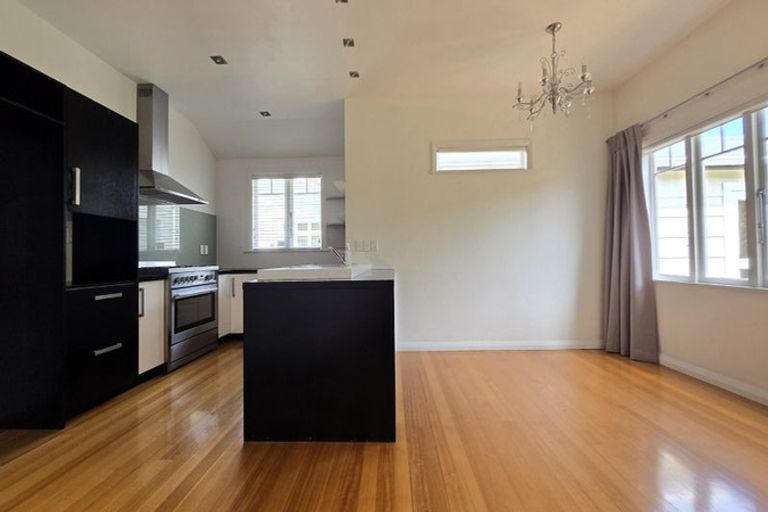 Photo of property in 6 Tui Street, Alicetown, Lower Hutt, 5010