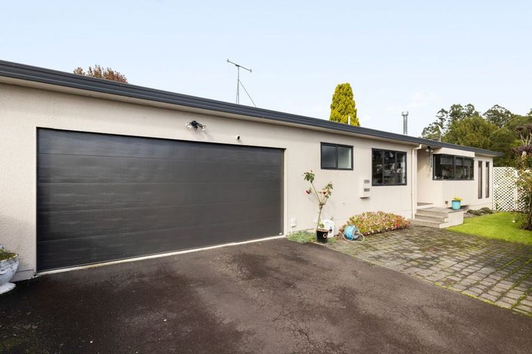 Photo of property in 20 Essendon Court, Glenview, Hamilton, 3206