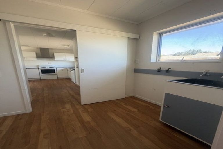 Photo of property in 16 Crombie Street, Bellevue, Tauranga, 3110