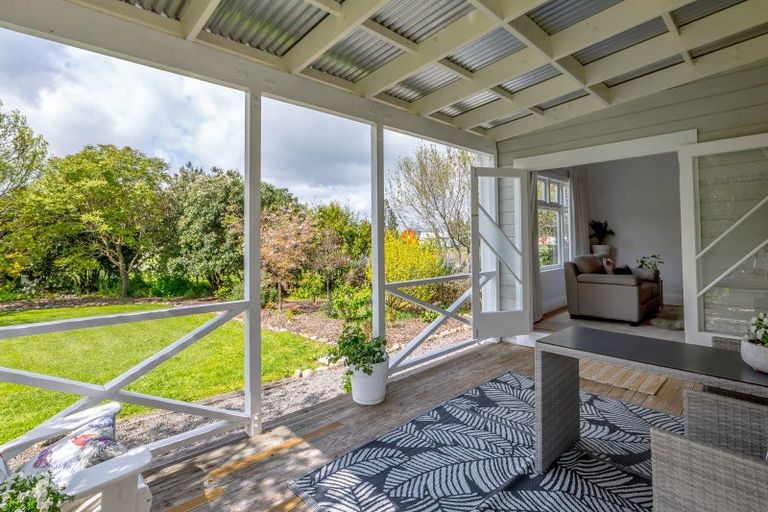 Photo of property in 1832 State Highway 2, Tauwharenikau, Greytown, 5794