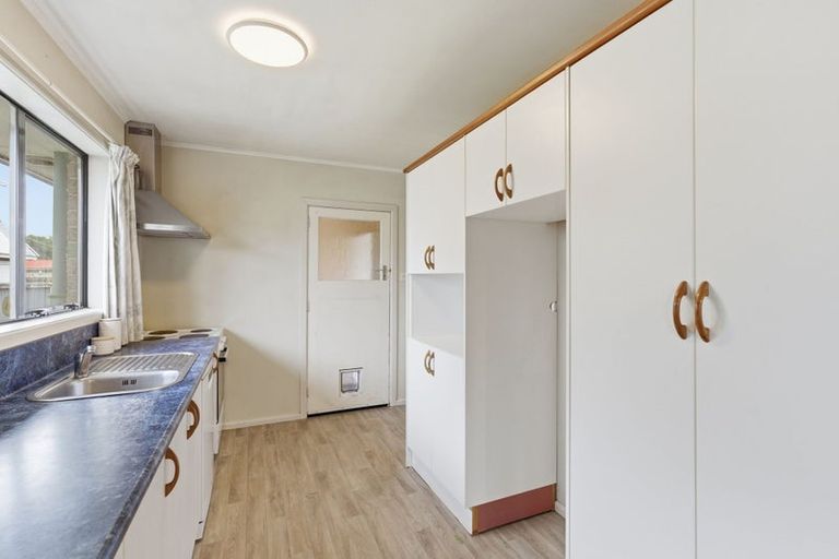Photo of property in 9 Appleby Crescent, Burnside, Christchurch, 8053
