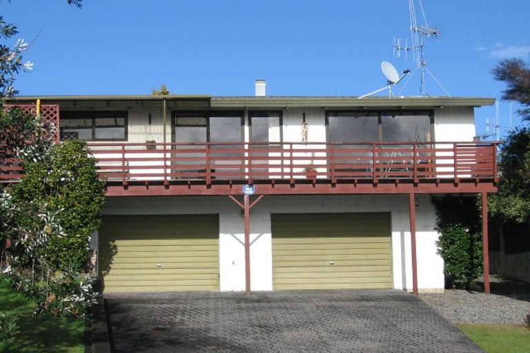 Photo of property in 16 Prinnbank Terrace, Dinsdale, Hamilton, 3204