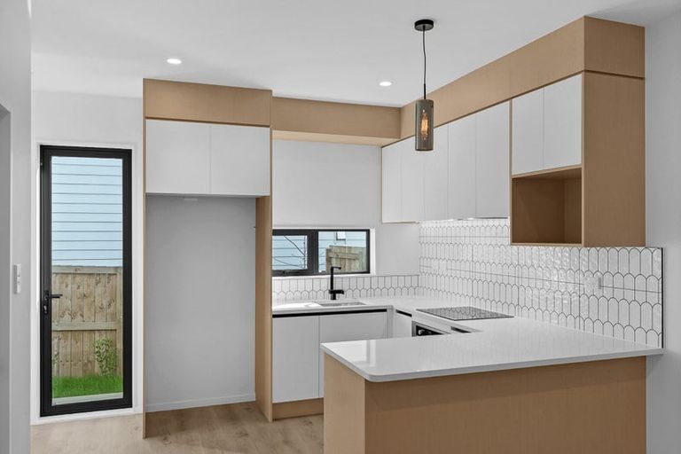 Photo of property in 26d Cape Road, Mangere, Auckland, 2022