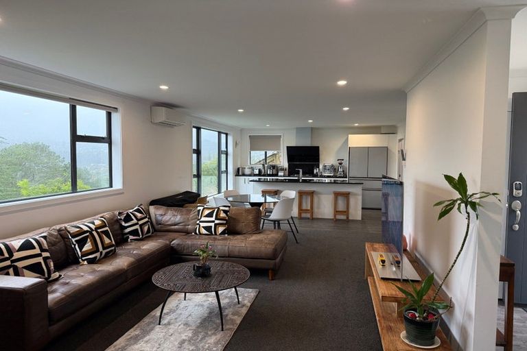 Photo of property in 36 Melksham Drive, Churton Park, Wellington, 6037
