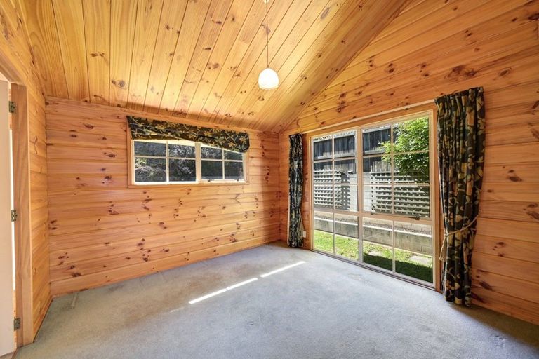 Photo of property in 106 Panorama Terrace, Queenstown, 9300