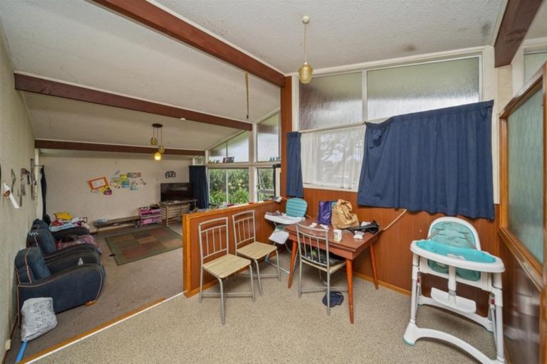 Photo of property in 22 Iredale Road, Hawera, 4610