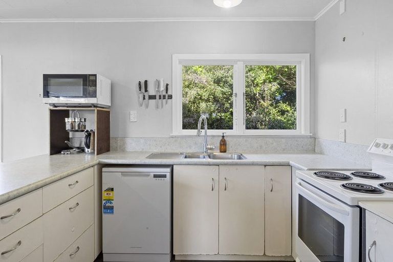 Photo of property in 21 Junction Street, Welbourn, New Plymouth, 4312