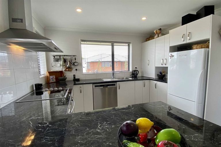 Photo of property in 42 Conway Crescent, Glengarry, Invercargill, 9810