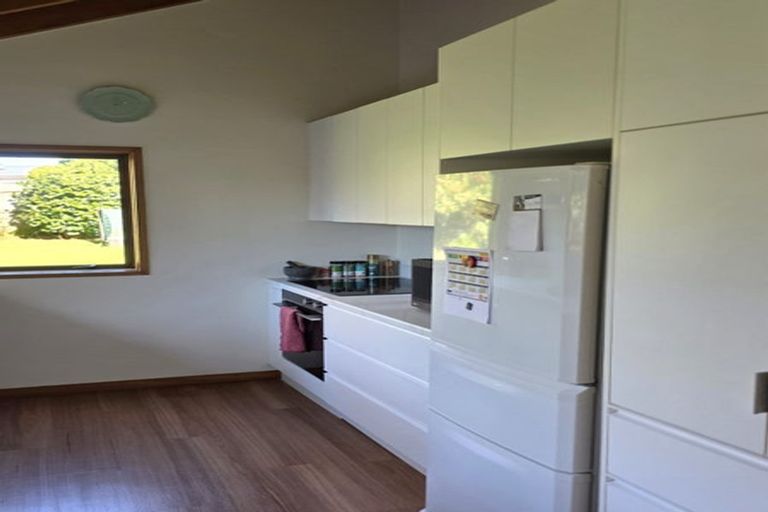 Photo of property in 11 Cannon Street, Westown, New Plymouth, 4310