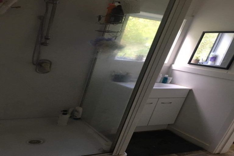 Photo of property in 51 Pembroke Road, Northland, Wellington, 6012