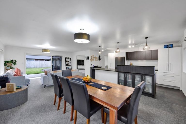 Photo of property in 92b Fairfield Road, Hawera, 4610