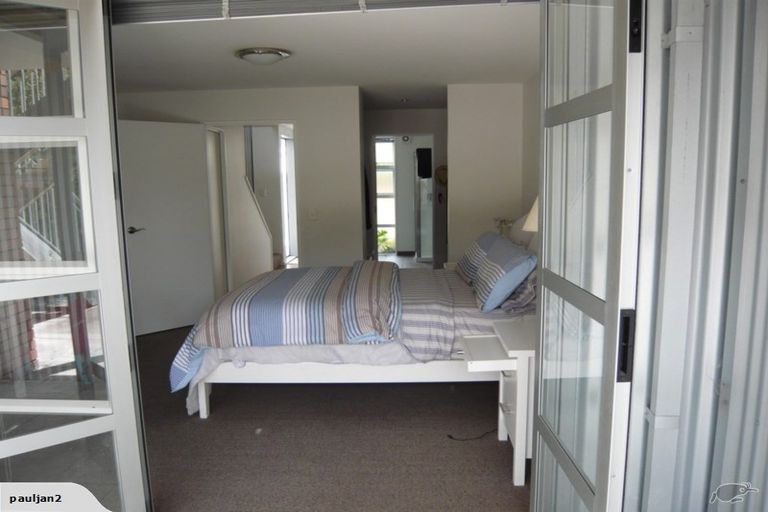 Photo of property in 2/55 Thackeray Place, Waltham, Christchurch, 8023