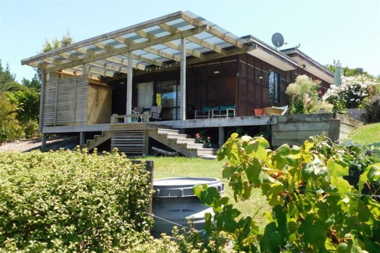 Photo of property in 2143 Cove Road, Mangawhai, Kaiwaka, 0573