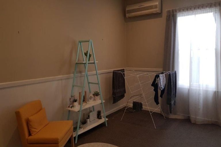 Photo of property in 2/21 Redruth Avenue, Spreydon, Christchurch, 8024