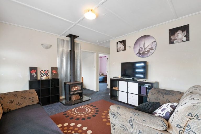 Photo of property in 6 Osborne Place, Tokoroa, 3420