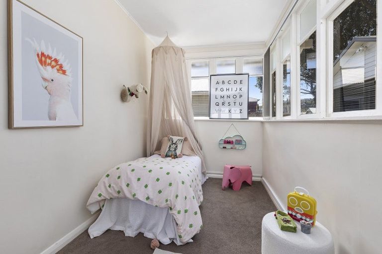 Photo of property in 224 The Parade, Island Bay, Wellington, 6023