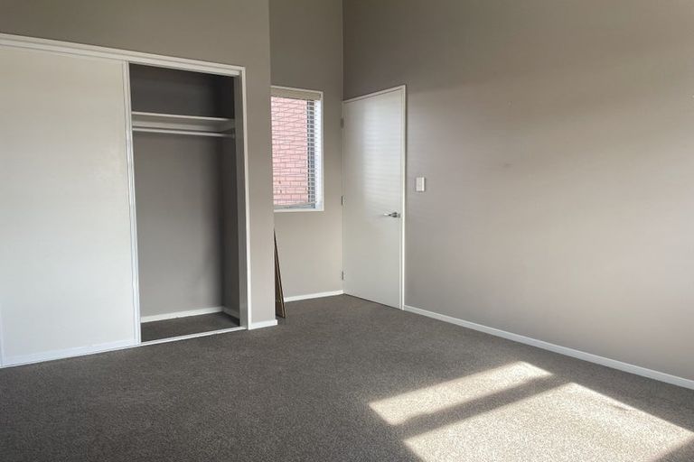 Photo of property in 3/4 Taramea Place, Addington, Christchurch, 8024