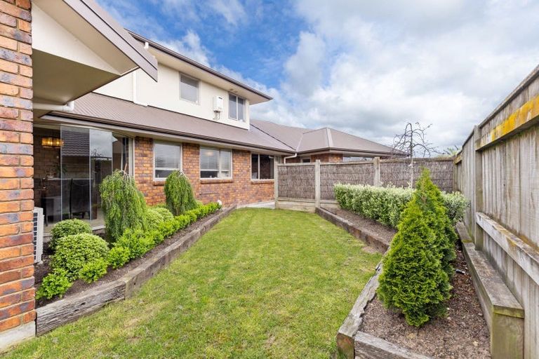 Photo of property in 21 Liberty Grove, Kelvin Grove, Palmerston North, 4414
