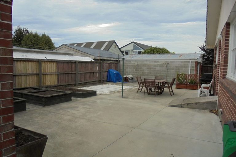 Photo of property in 242 Harewood Road, Bishopdale, Christchurch, 8053