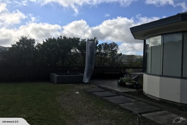 Photo of property in 19 Claverton Grove, Churton Park, Wellington, 6037