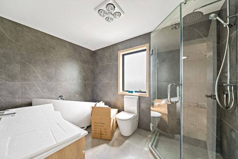 Photo of property in 43 Evergreen Parade, Rosehill, 2113