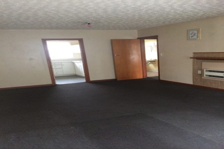 Photo of property in 2/33 Champion Street, Edgeware, Christchurch, 8013