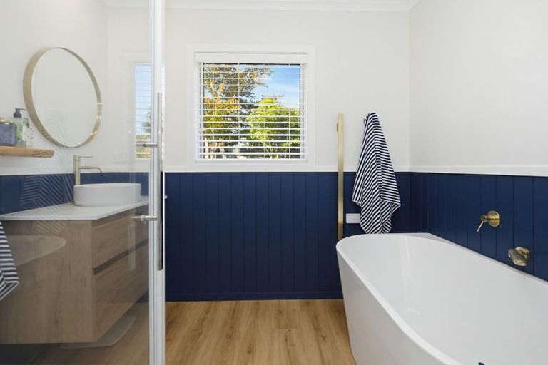 Photo of property in 6 Battersea Place, Richmond Heights, Taupo, 3330