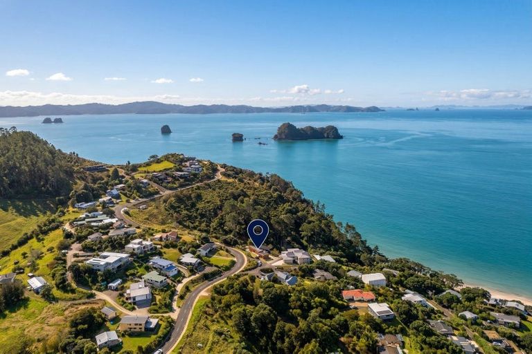 Photo of property in 92 Grange Road, Hahei, Whitianga, 3591
