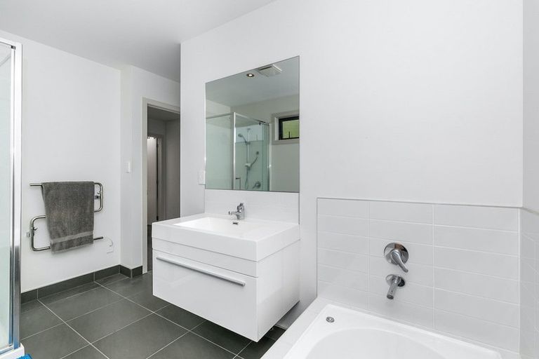 Photo of property in 189u3 Massey Street, Frankton, Hamilton, 3204