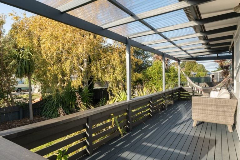 Photo of property in 4a Kimber Grove, Papamoa Beach, Papamoa, 3118